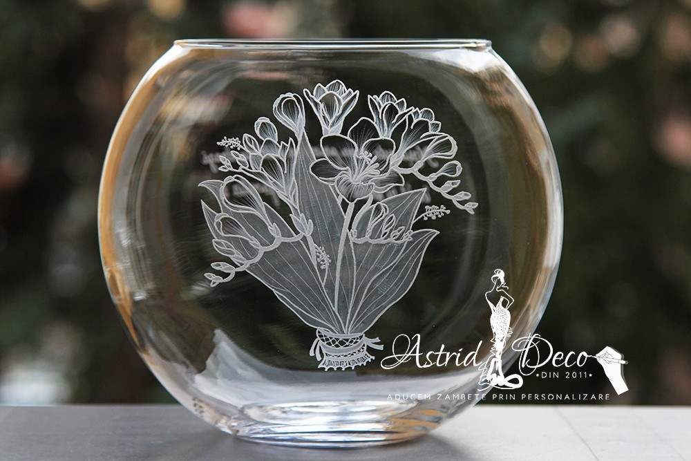 Bol de sticla gravat manual - Frezii - 20cm