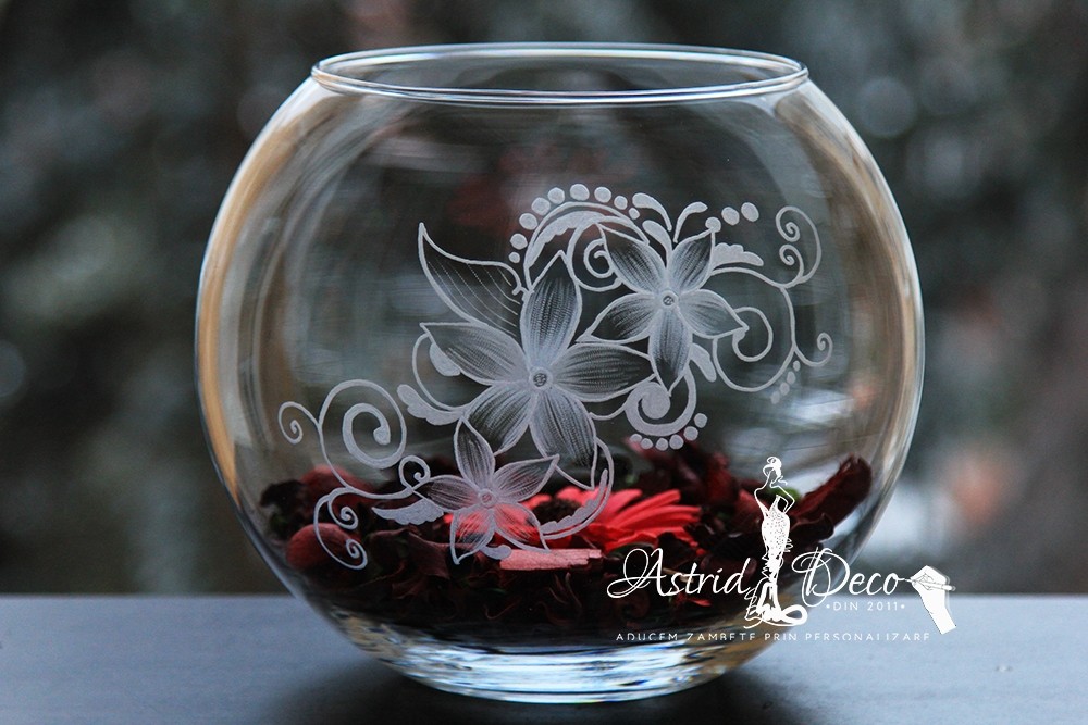 Bol de sticla gravat manual - Model Floral - 20cm
