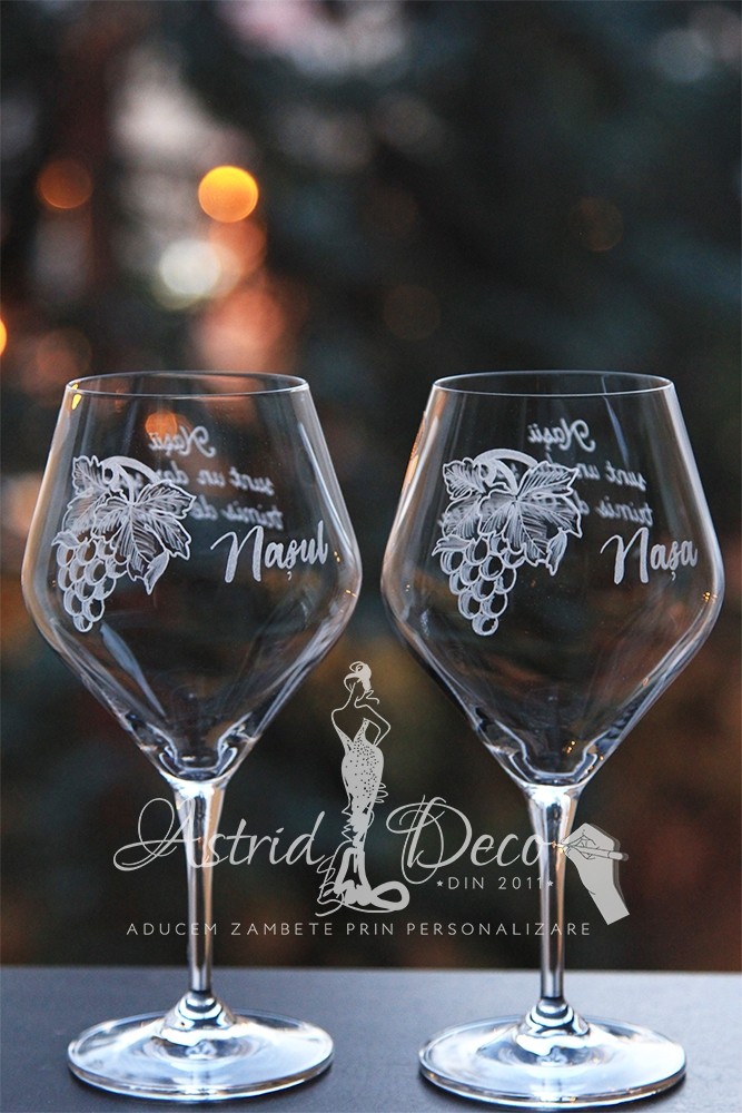 Set 2 pahare Bohemia -vin- gravate manual- grape