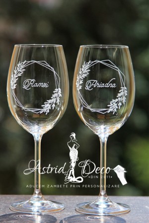 Set 2 pahare vin Bohemia - gravate manual - Frame