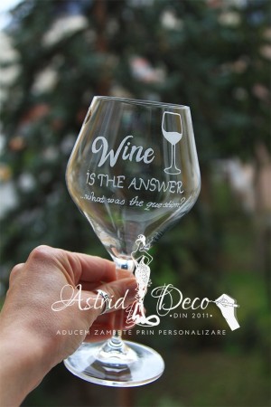 Pahar Bohemia vin gravat manual - Answer